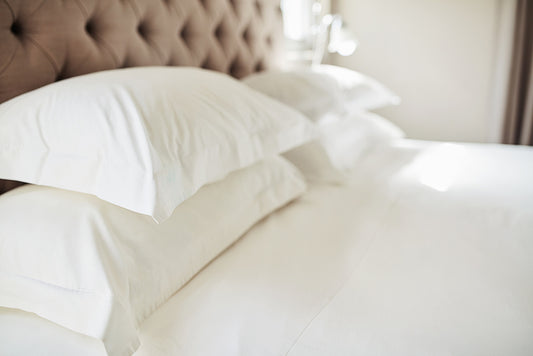 Healthy skin tip #6 : Wash your pillowcase and sheets!
